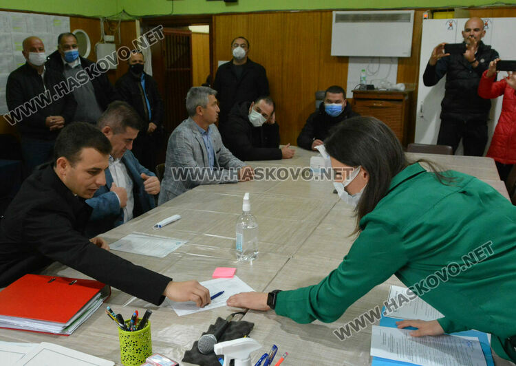 Сезгин Мехмед отново води листата на ДПС в Хасково, ще се борят за два мандата