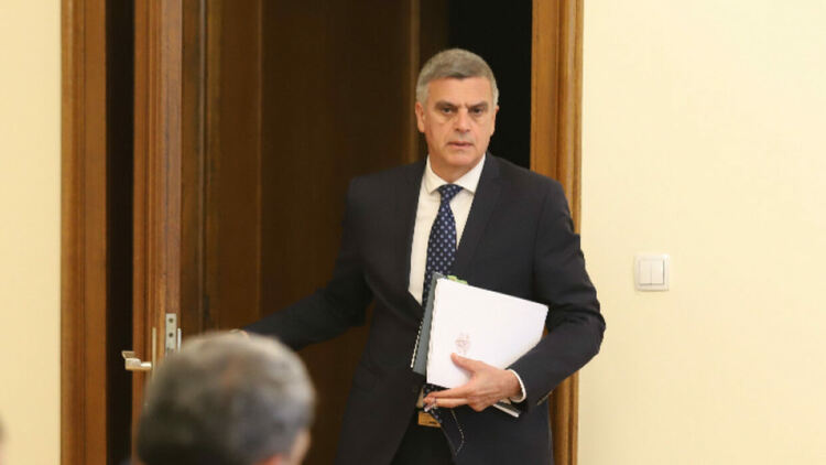 Премиерът обяви пакет мерки за намаляване сметките за ток на малкия и среден бизнес