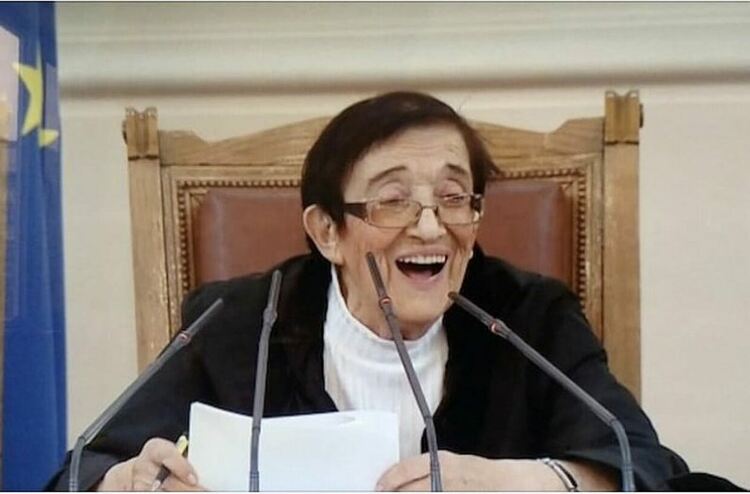 Мика Зайкова отново повежда листата на ПП &bdquo;ИМА ТАКЪВ НАРОД&ldquo; в Смолян