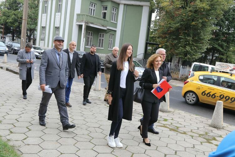 Коалиция "Демократична България" регистрира своята листа за хасковски регион