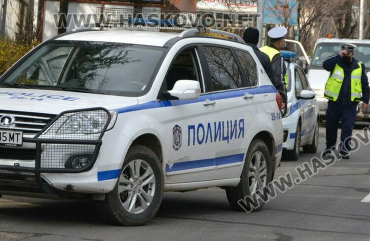 Спипаха три момчета за кражби в Хасковско