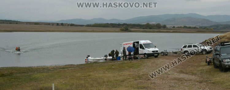 Зарибиха „Тракиец“ с амур, шаран, сом, толстолоб и бяла риба