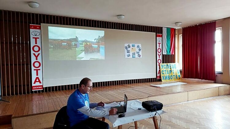 Практика в Португалия: ПГТАТ представи резултатите от проект „Por2Auto"