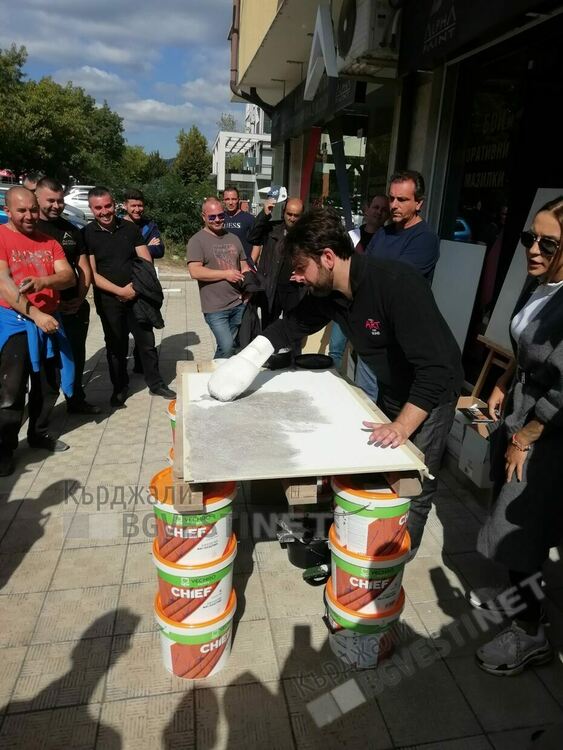 Водеща италианска фирма за бутикови декоративни мазилки и бои стъпи на пазара в Кърджали