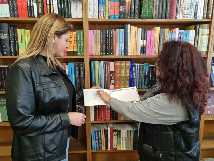 Нови книги постъпват във фондовете на Регионална библиотека,скоро ще бъдат достъпни за читатели