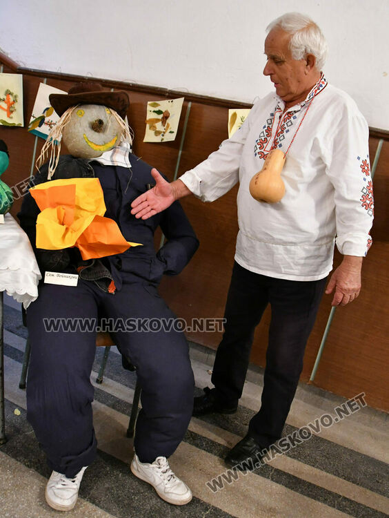 Мъж отгледа 60-килограмова тиква