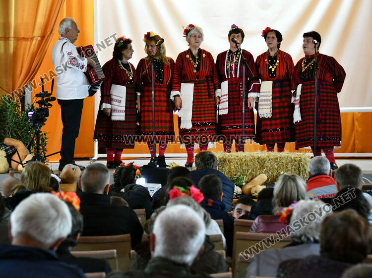 Мъж отгледа 60-килограмова тиква