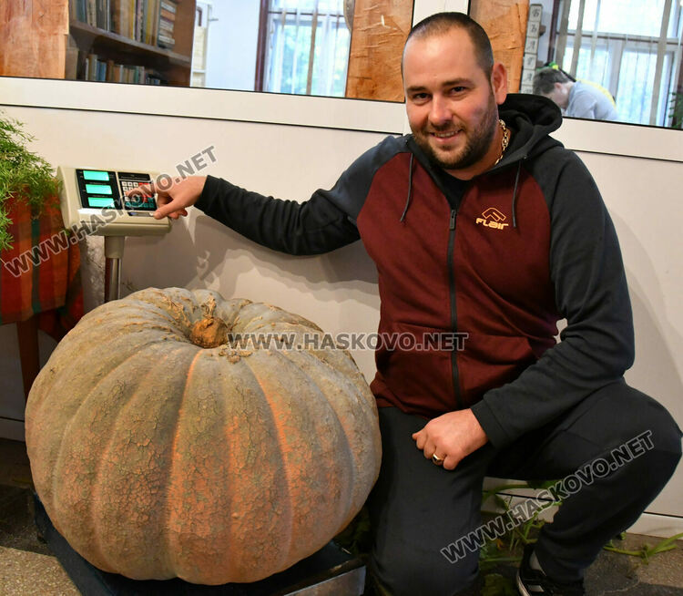 Александър Панев