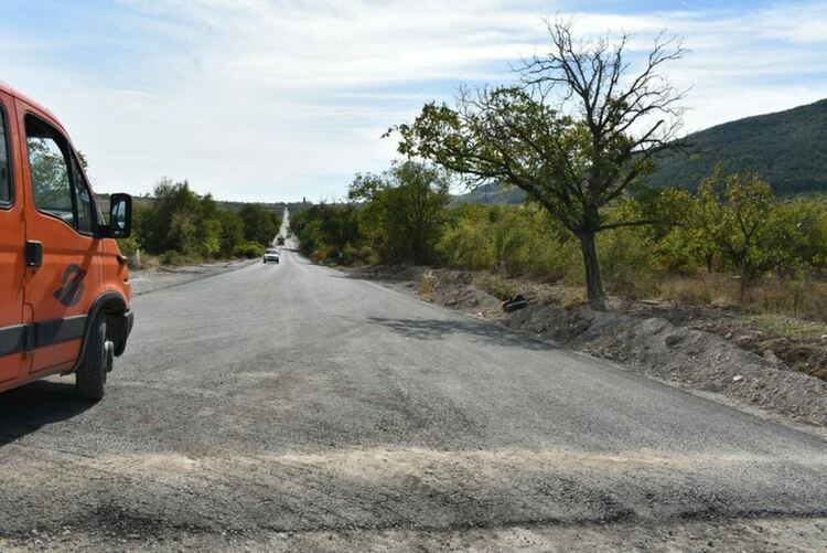 Затварят за движение пътя Тополово - Новаково 