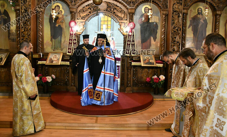 Митрополит Киприан отслужи тържествена литургия за св. Иван Рилски
