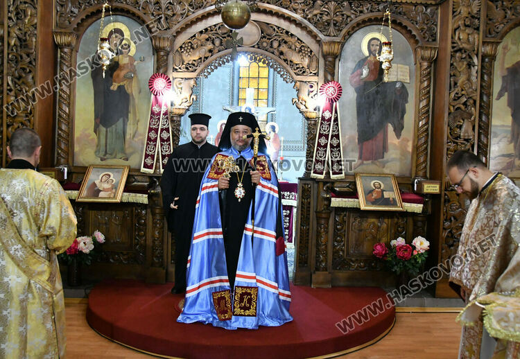 Митрополит Киприан отслужи тържествена литургия за св. Иван Рилски