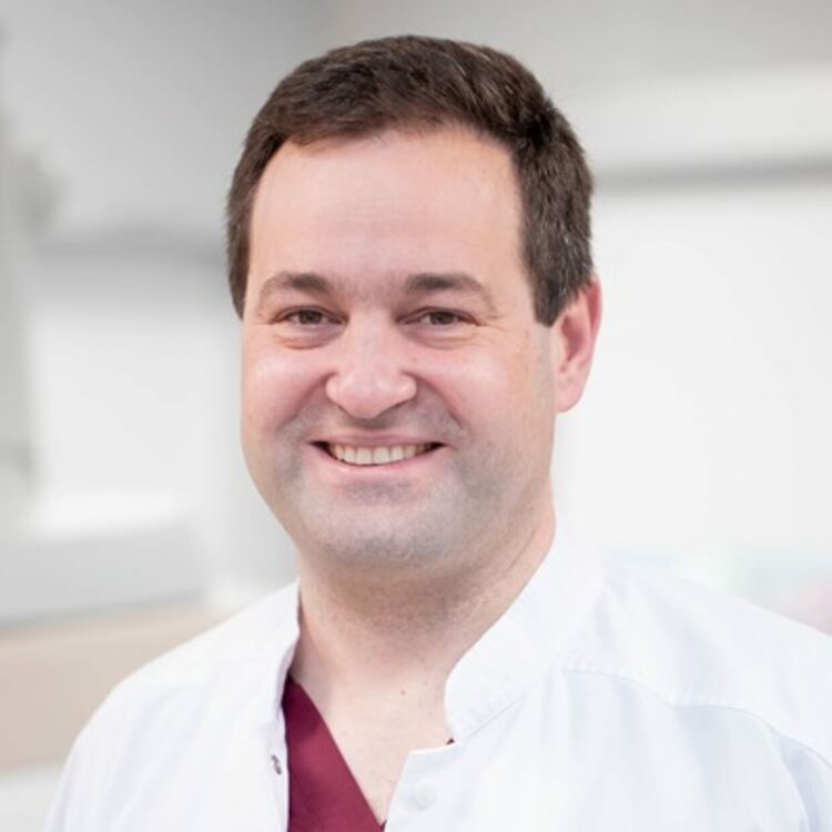 Изтъкнат български лекар ще преглежда кърджалийци на 6 ноември