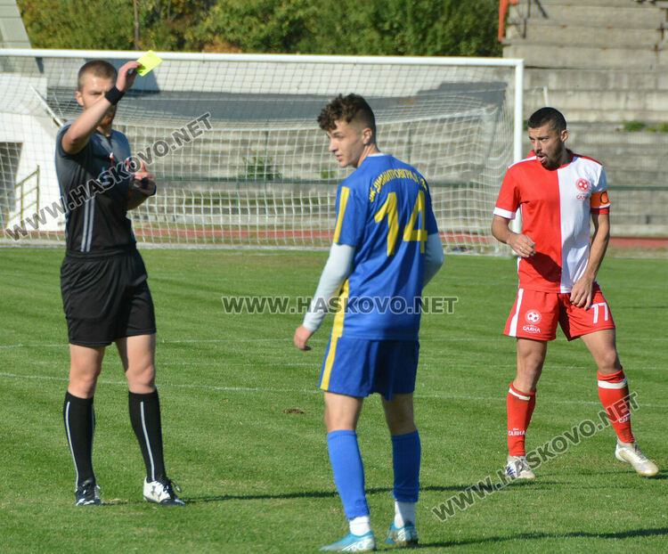С 10 футболисти „Саяна Хасково“ обърна „Димитровград“