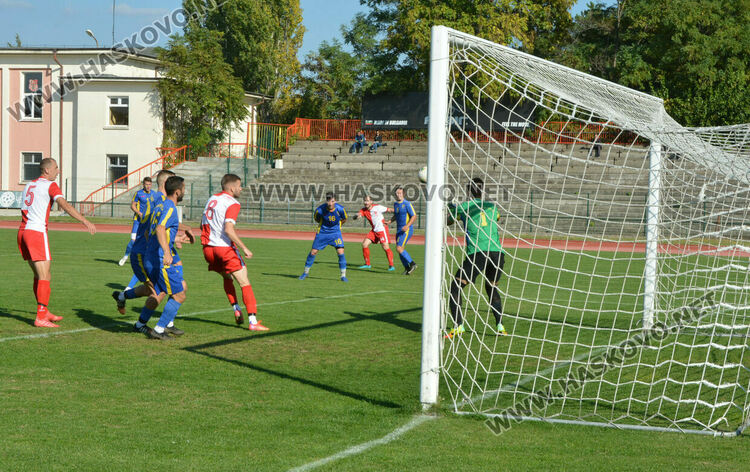 С 10 футболисти „Саяна Хасково“ обърна „Димитровград“