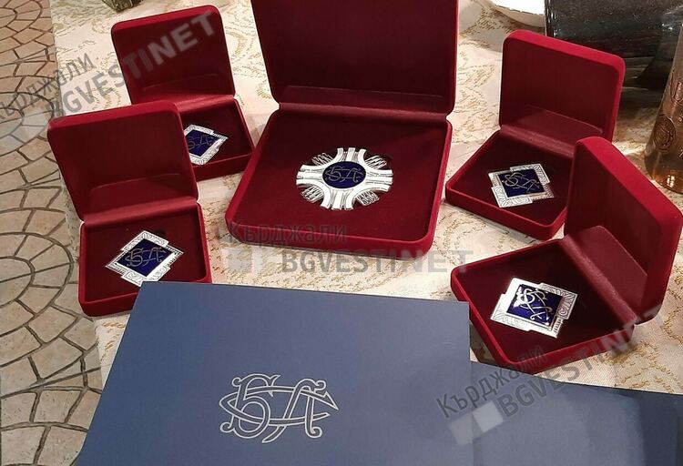 Наградиха петима лекари на церемонията"Лекар на годината" в гр.Кърджали