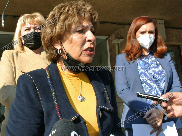 10% са свободните ковид легла в МБАЛ-Хасково, 4 лаборатории ще тестват безплатно за „зелен сертификат“ 