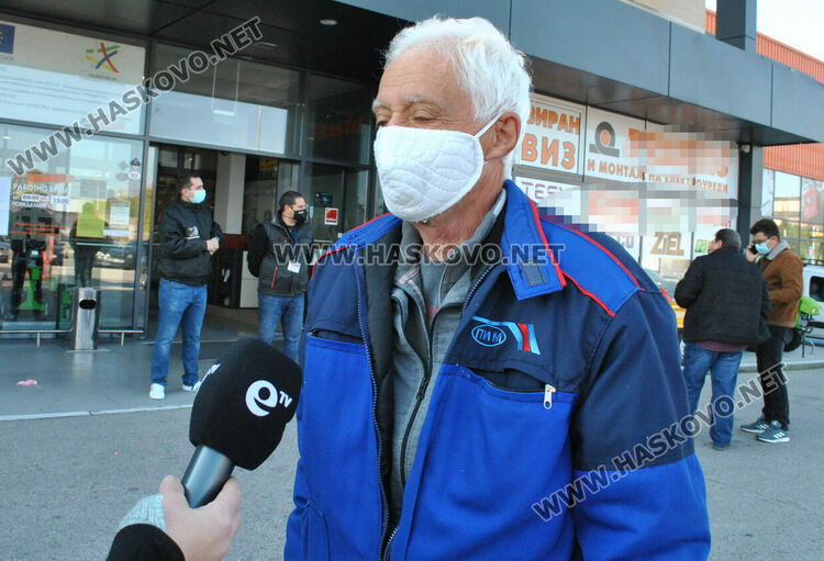 Хипермаркети: Връщаме 70-90% от клиентите заради липса на „зелен сертификат“