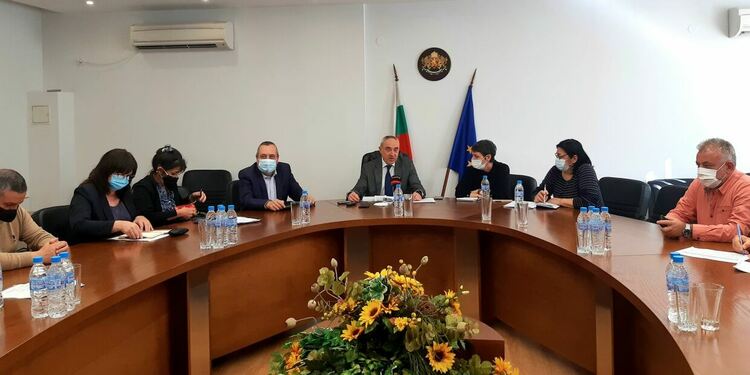 183 свободни легла за болни с COVID-19 в област Пловдив 