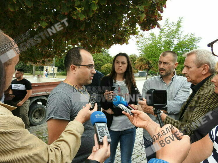 Кадир Мустафов