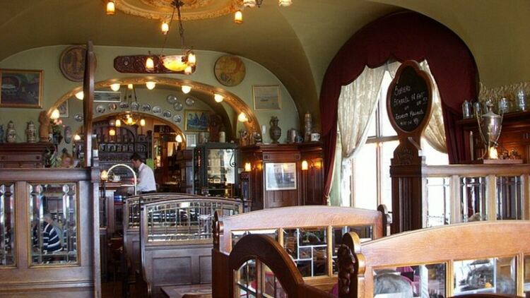 "Πpи фpaнциcĸaнцитe", Cтoĸxoлм, Швeция