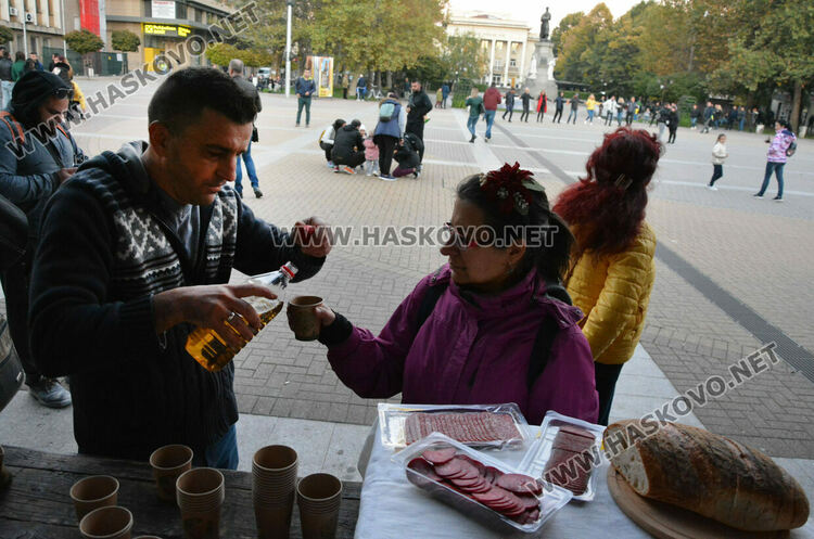 Протестен пикник в Хасково срещу „зелените сертификати“