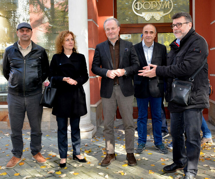 Лозан Панов в Хасково: Президентът трябва да обединява нацията