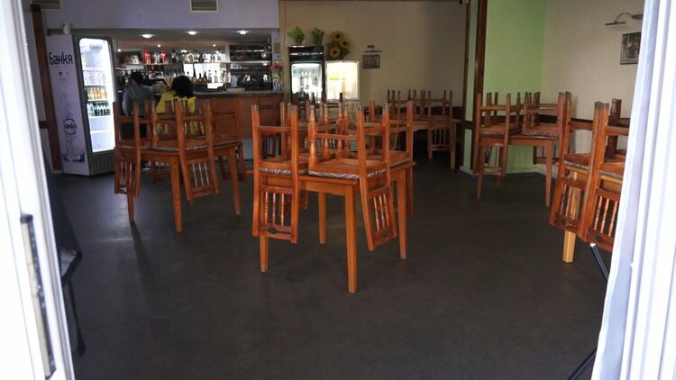 В Смолян заведения за хранене и фитнеси опустяха, идат фалити