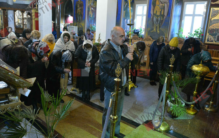 Почетоха Св.Димитър в едноименния храм в Димитровград