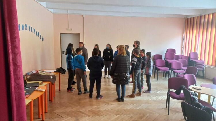 Тръгна националната програма сред учениците за превенция на употреба на наркотици 