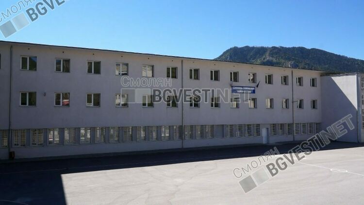 Само за ден Смолян влезе в червената зона!От днес учениците от общините Смолян и Чепеларе учат на ротационен принцип