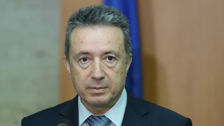Радев назначава проф. Янаки Стоилов за конституционен съдия