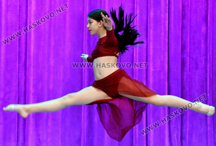 150 участници в първия Арт фестивал „Фантазия” в Хасково