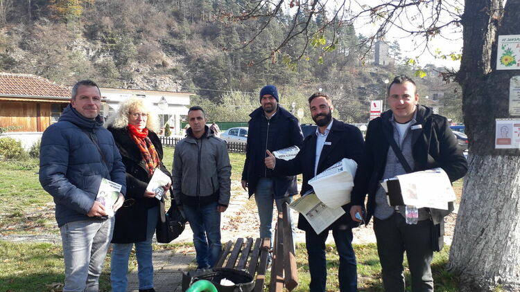 Кандидати за народни представители от „Изправи се БГ! Ние идваме! Смолян посетиха Смилян   