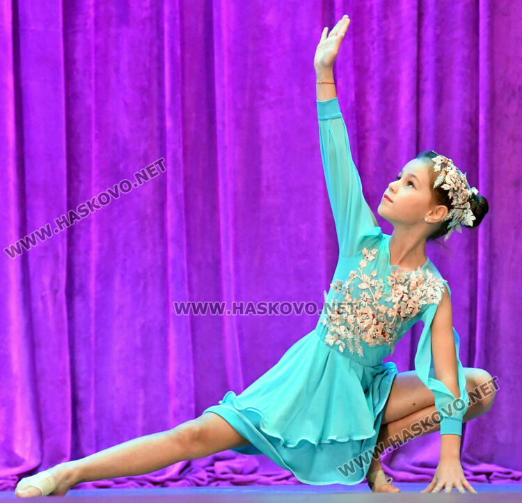 150 участници в първия Арт фестивал „Фантазия” в Хасково