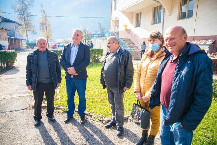 Емил Хумчев, БСП за България: Само с целенасочена и дългосрочна програма ще спрем да говорим за съсипани животновъдство и земеделие в планината