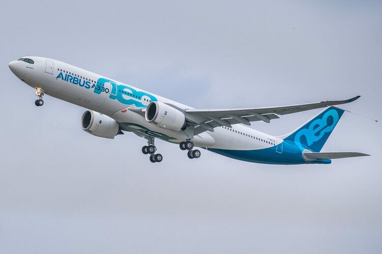 На Летище-Бургас за първи път кацна самолет Airbus A339 Neo