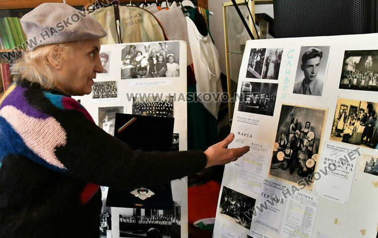 Представиха изложба от снимки и медали на почетния гражданин Борис Младенов