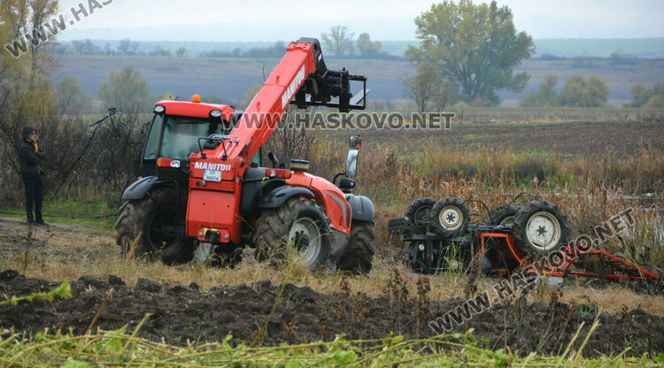 61-годишен загина на място след като се обърна с тракторче
