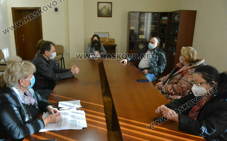 Само 7% свободни ковид легла в Хасковска област, търсят доброволци за отделенията