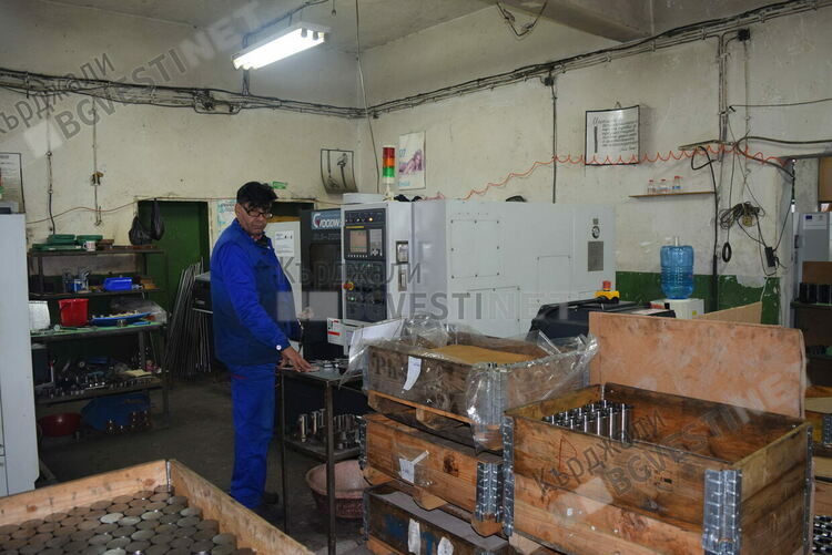 Расте броят на безработните от сектор "Индустрия" в областта, той е близо една пета 