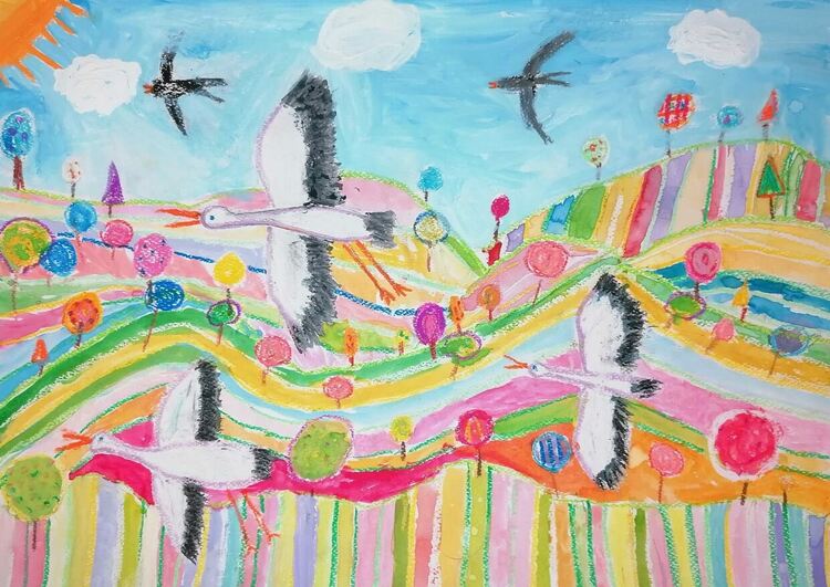 Стотици рисунки и фотографии на национални конкурси в Кърджали