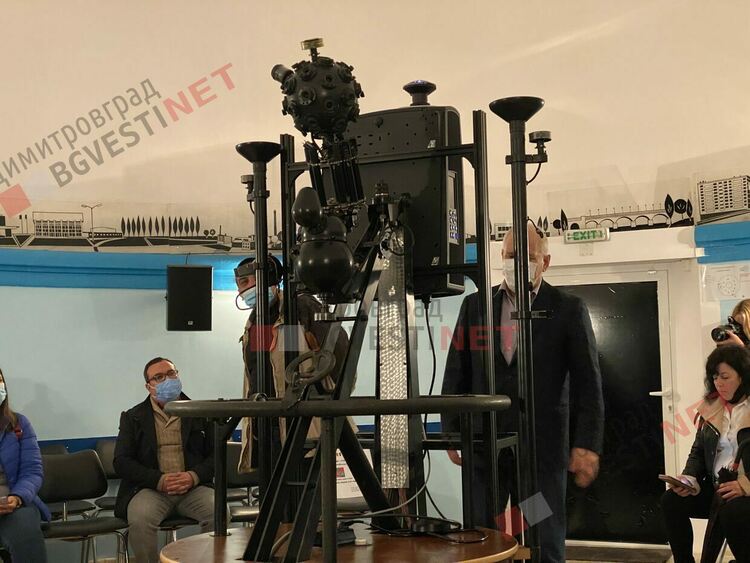 Презентираха новия дигитален планетариум на Димитровград пред чуждестранни гости от 5 държави 