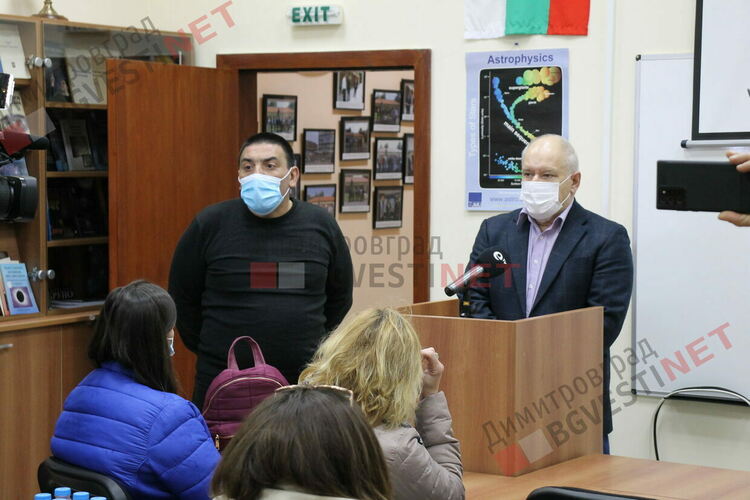 Презентираха новия дигитален планетариум на Димитровград пред чуждестранни гости от 5 държави 