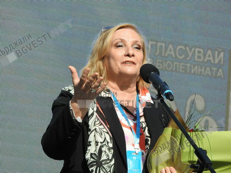 Мустафа Карадайъ в Кърджали: Да застанем пред урните с бюлетина в едната ръка и трибагреник в другата!