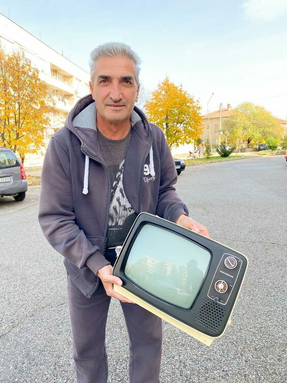 Над 5 т стари уреди събраха в Ивайловград за подпомагане на футболния клуб