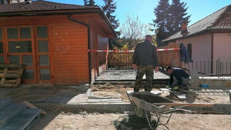 Нов асфалт по улици в Пампорово и Чепеларе