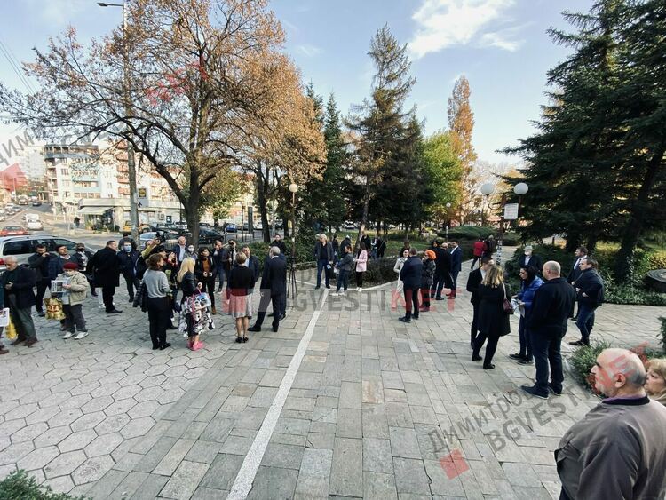 Хасково се размина със сблъсък между двама кандидат-президенти. Анастас Герджиков: Ако аз бъда избран за президент, правителство ще има!