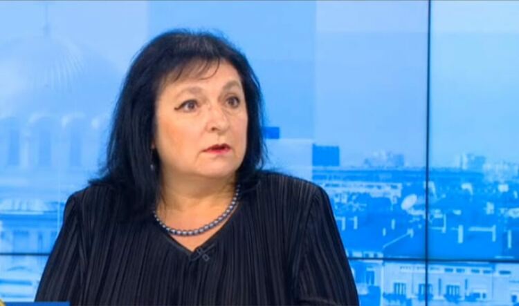 Доц. Гломб: Вероятно ще трябва да се реимунизираме срещу ковид всяка година