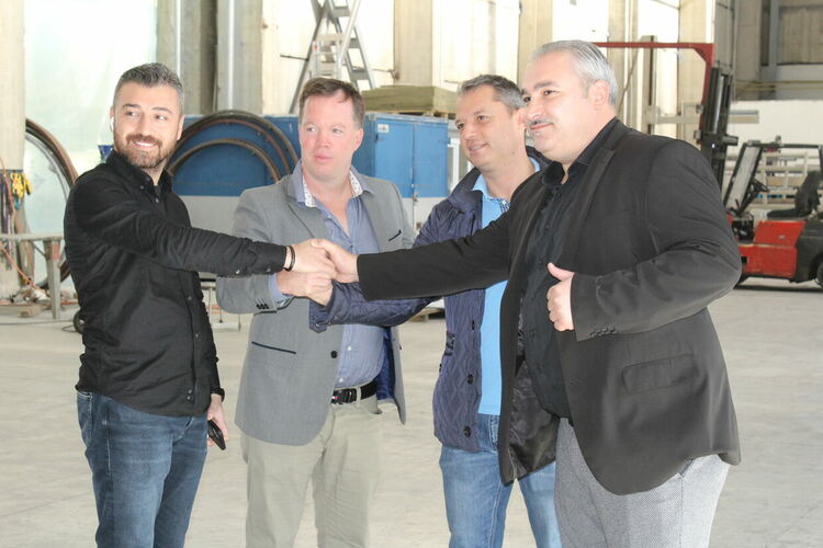 Делян Добрев: Инвестиции се привличат с редовно правителство и компетентно местно управление