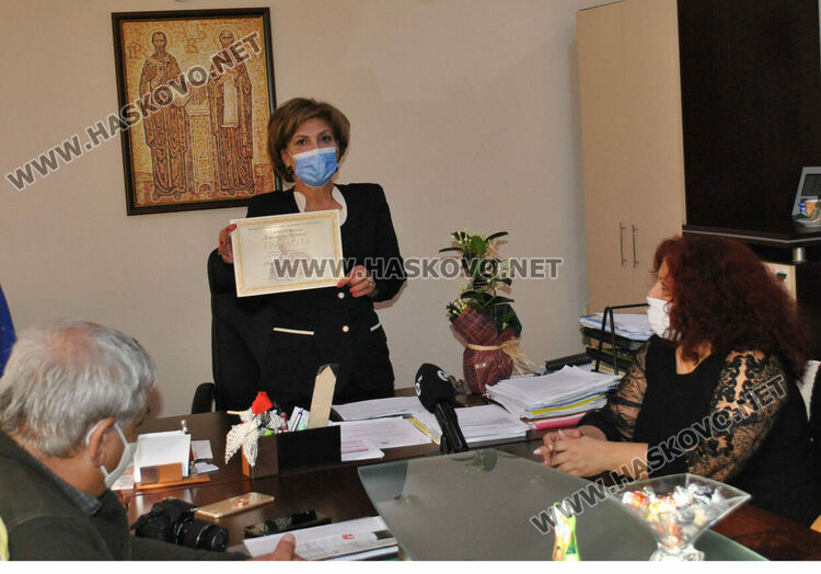 Учителка от Хасково сред 8-те в страната с награда „Константин Величков“ на МОН